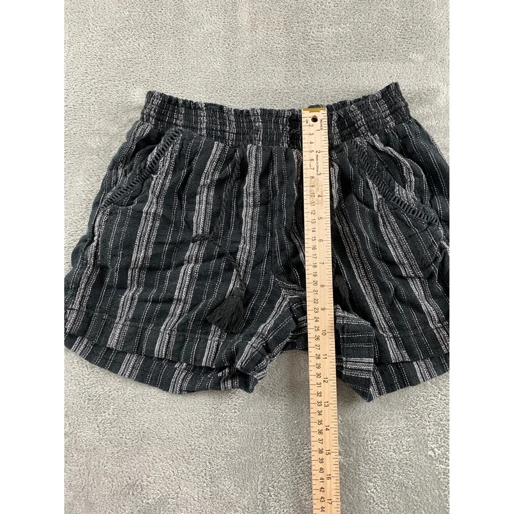 Briggs Womens Striped Pull On Shorts Black White Smocked Tassel Pockets Small